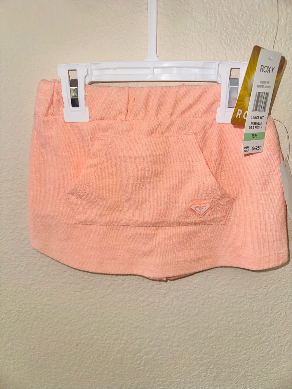New Baby Roxy Outfit - Picture 6 of 7